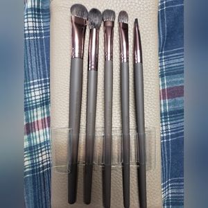 BNWT Sephora makeup brushes for eyes